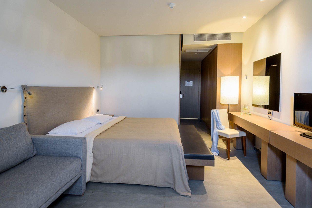 The Ixian Grand & - Adults Only Hotell