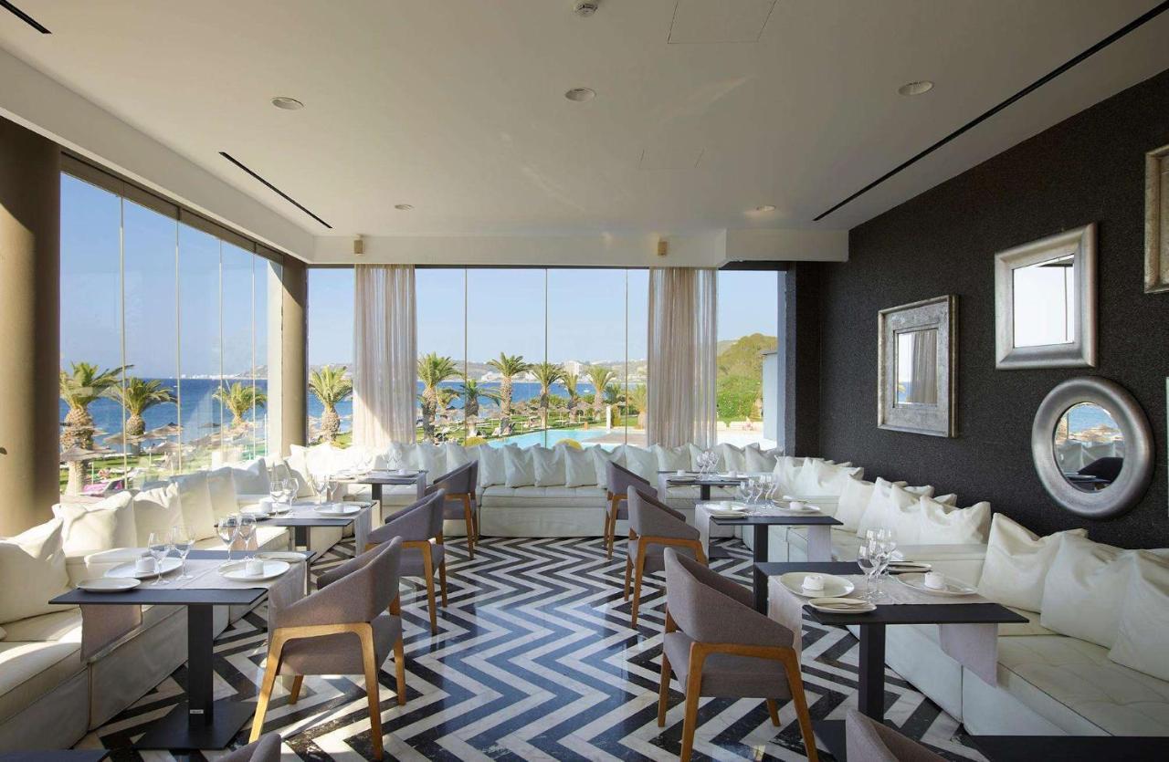 The Ixian Grand & - Adults Only Hotell
