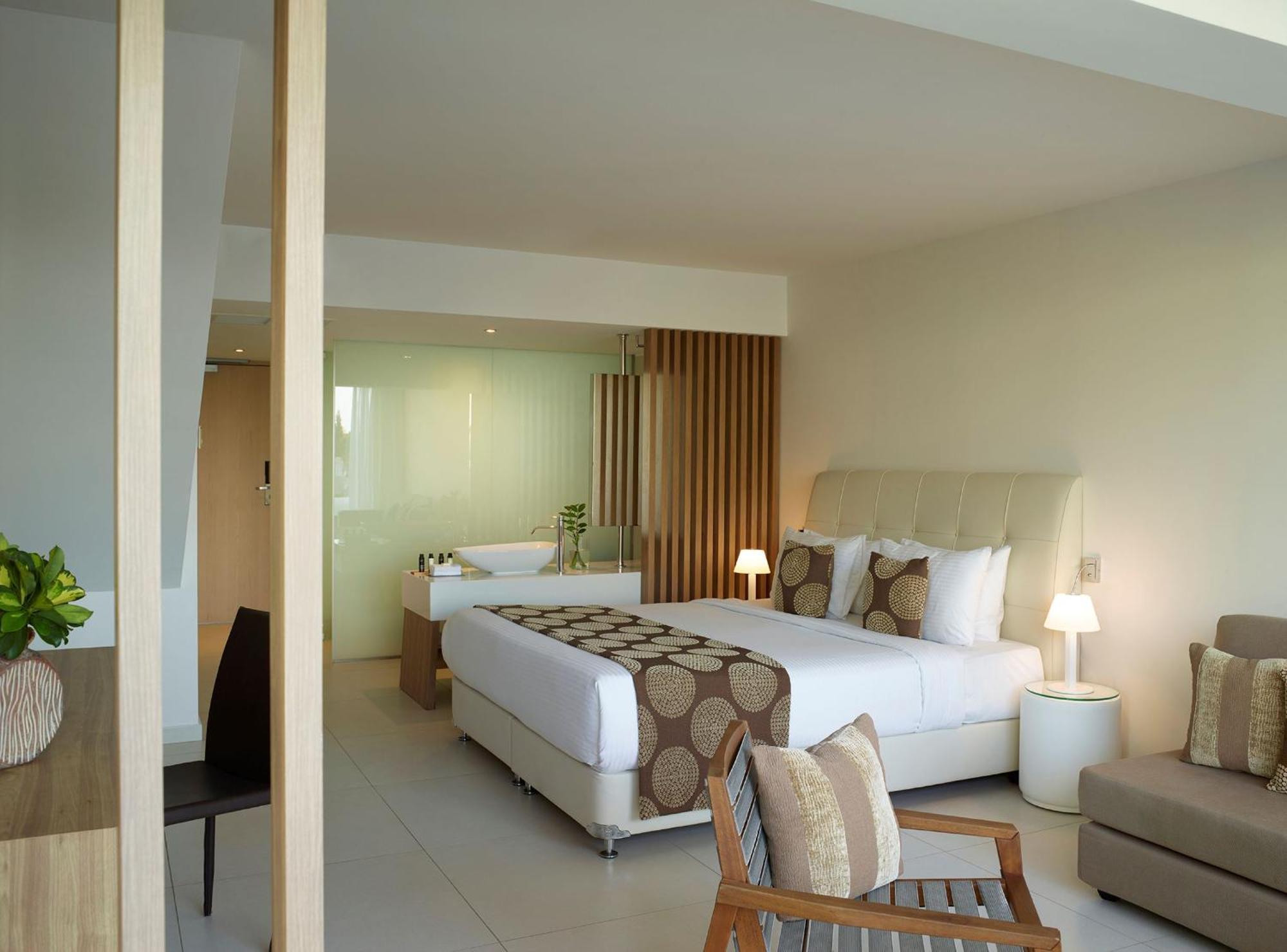 The Ixian Grand & - Adults Only